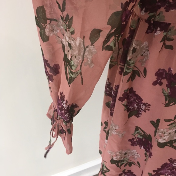 LOFT FLORAL RUFFLE TIE CUFF DRESS - Picture 3 of 5